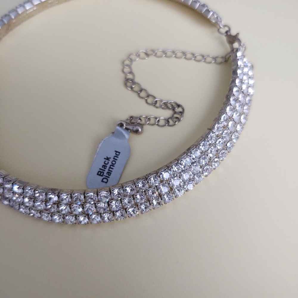 FINAL DISCOUNT Rhinestone 3 Row Adjustable Choker - Picture 8 of 8